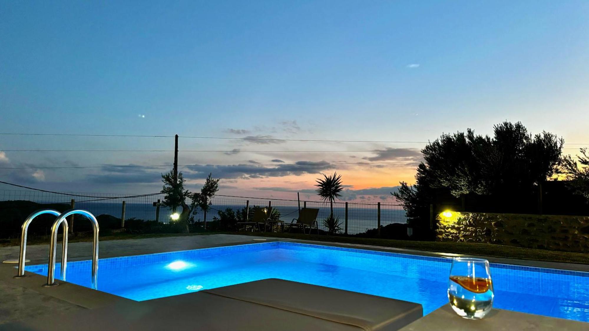 Villa Michael Triopetra Private Villa, Private Swimming Pool, Garden, Panoramic Sunset Extérieur photo